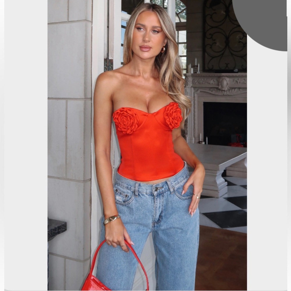 Elegant Red Strapless Top